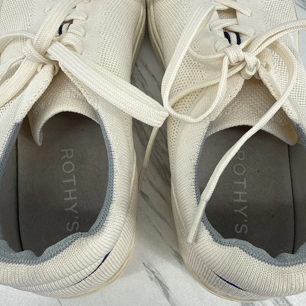 Rothys The RS02 Sneaker Bone White Knit Mesh Relaxed Minimalist Shoes 12M/13.5W